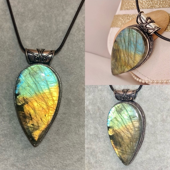2 Tone Glowing Labradorite Gemstone Huge Handmade Pendant Necklace - Picture 4 of 7